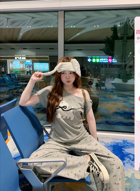 你的鱼 doggy电台 韩系微胖mm刺绣小狗印花露肩正肩T恤春夏套装