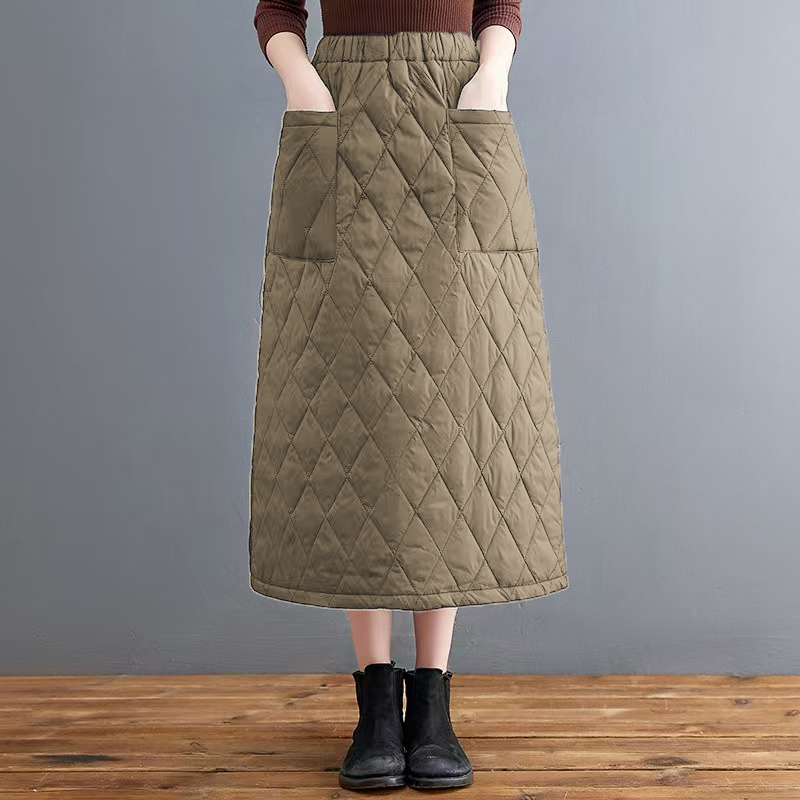 复古菱格绗缝夹棉半身裙女冬季新款防风直筒裙加厚保暖羽绒棉裙潮
