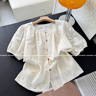 韩系立体花朵刺绣镂空短袖衬衫女夏季减龄彩扣衬衣宽松显瘦小衫潮