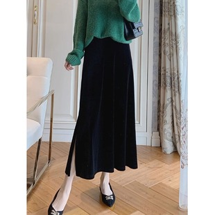 黑色金丝绒半身裙女鱼尾裙秋冬高级感开叉包臀长裙休闲高腰a字裙