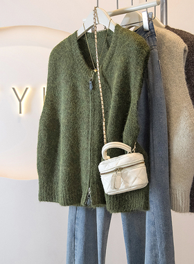 复古绿色软糯双拉链针织马甲女秋冬大码胖mm毛衣圆领设计叠穿上衣