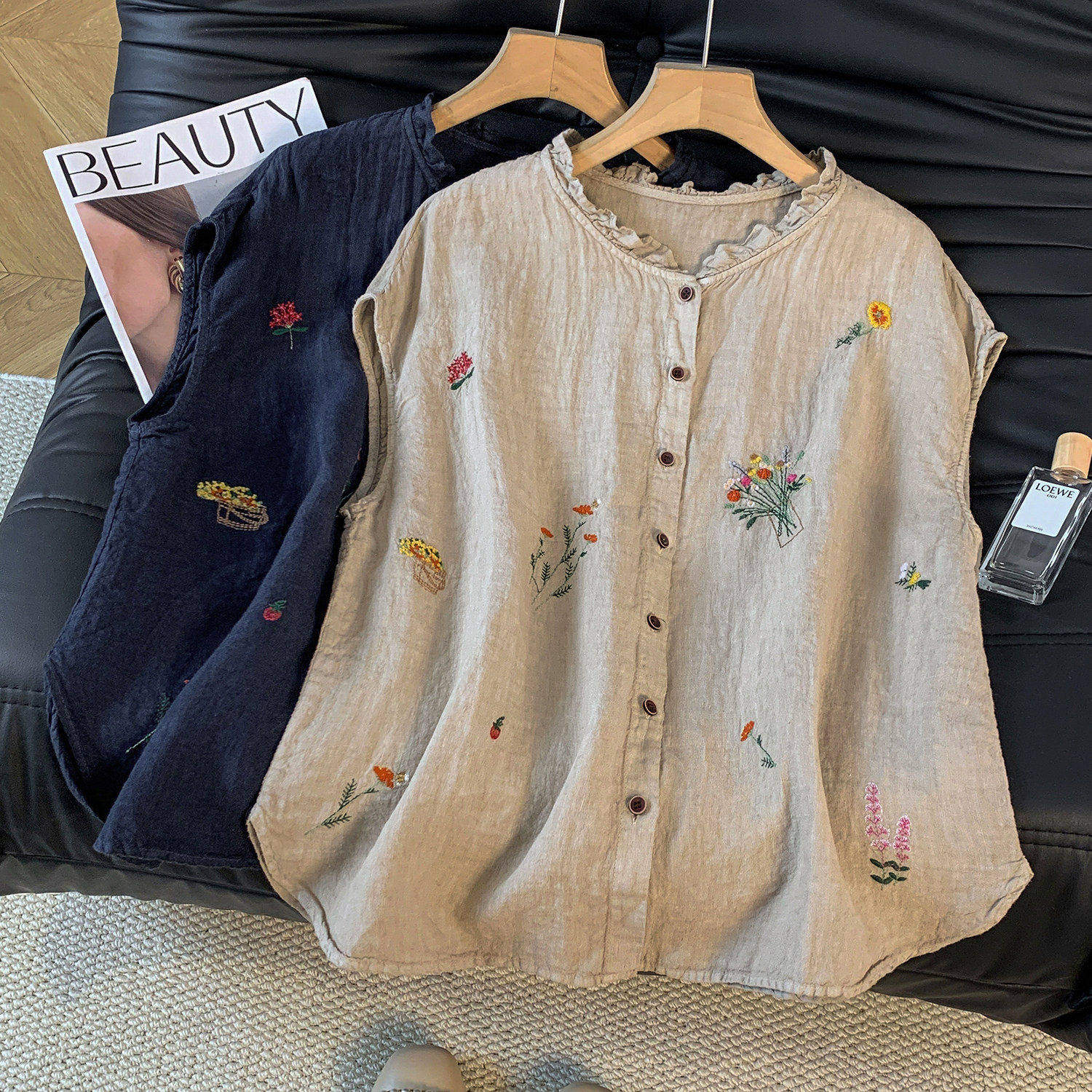 复古亚麻刺绣无袖背心衬衫女夏季新款苎麻小衫高端棉麻木耳边上衣