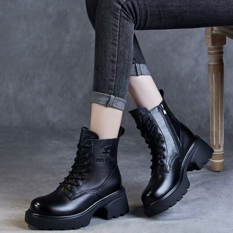 爆款马丁靴2025秋冬新款英伦风厚底增高小个子短靴法式洋气小短靴