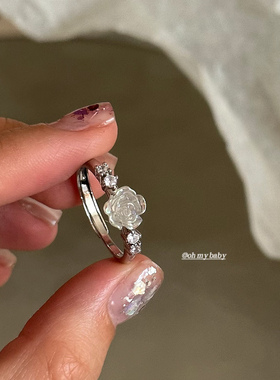 开口可调节半透明白玫瑰戒指环