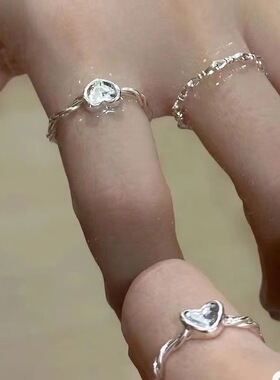 极简ins风银色女款小众甜心爱心戒指扭纹编织