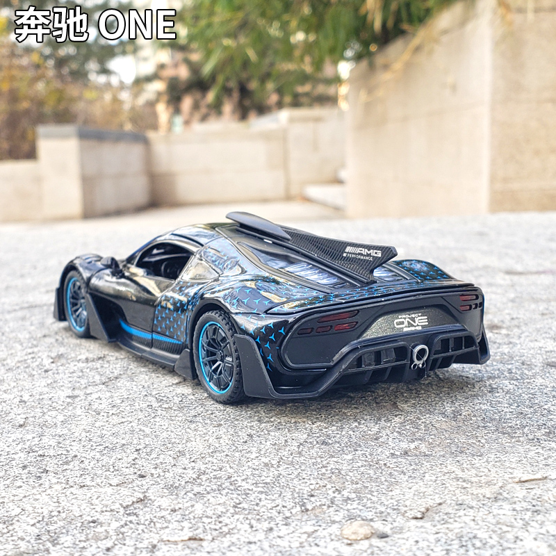 奔驰one合金跑车汽车模型仿真1:32金属汽车摆件声光回力玩具车