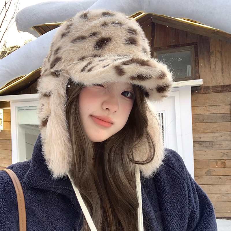 冬季新款斑点毛绒帽女冬季可爱
