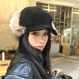 设计感棒球帽毛绒修饰脸型百搭护耳保暖雷锋帽飞行帽女秋冬季帽子