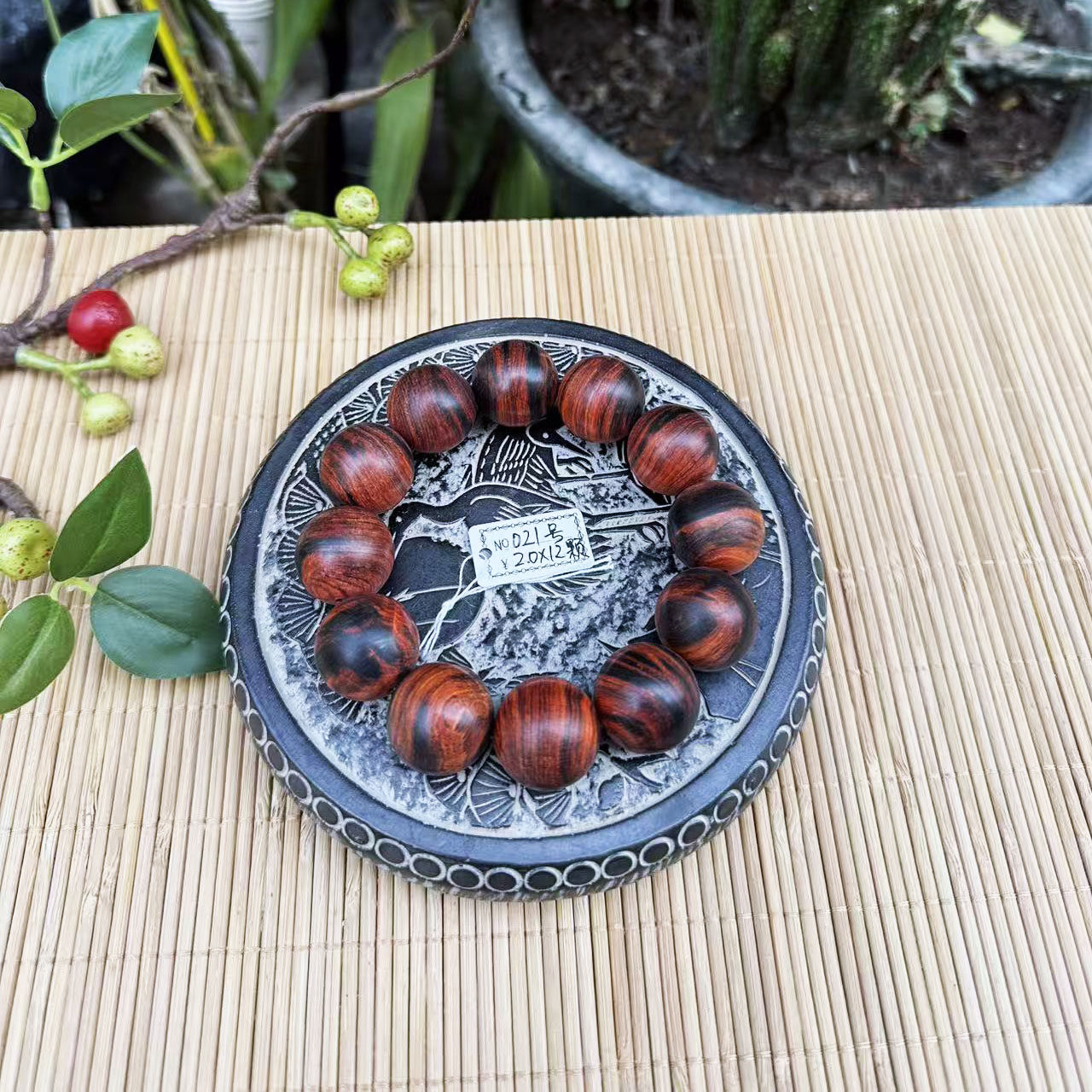 大红酸枝木同料手串021号2.0&times;12颗交趾黄檀红木佛珠手串工艺实拍