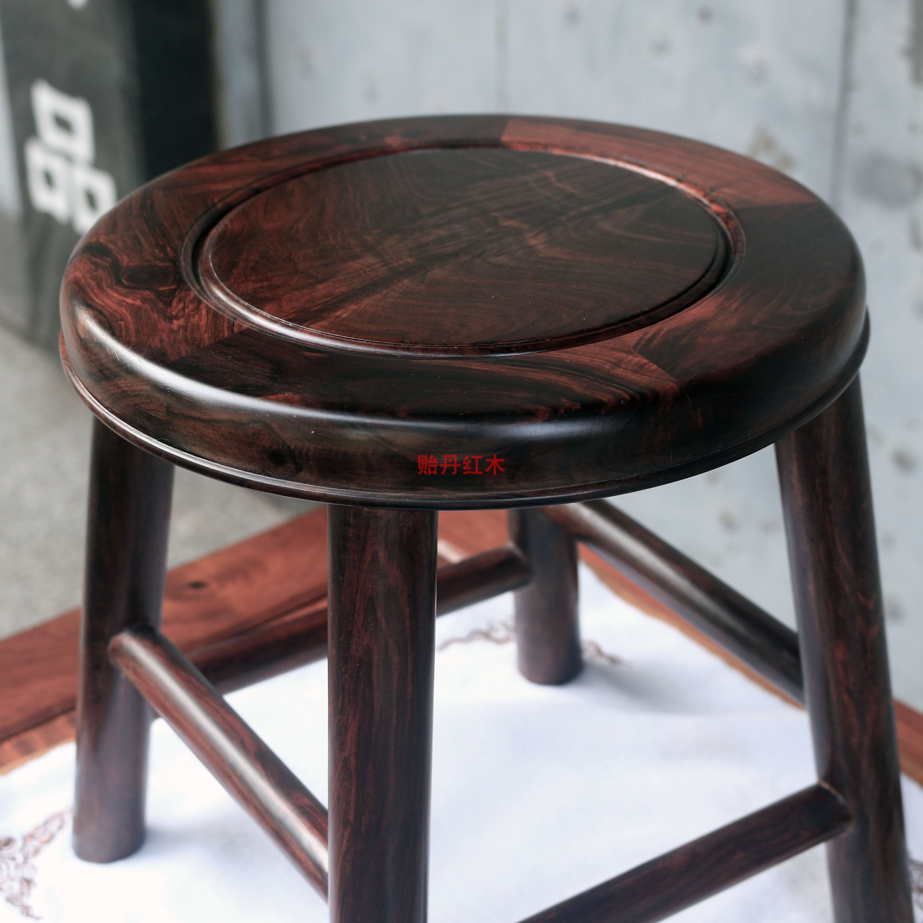 老挝大红酸枝圆凳 交趾黄檀矮凳 老红木成人板凳 成人实木换鞋凳