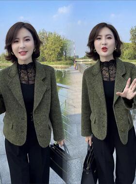 网红爆款气质时尚秋季新款高级减龄时尚西装领短款女神范显瘦外套