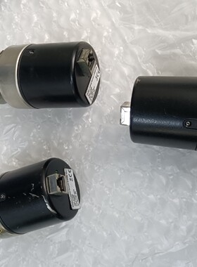 莱宝全量程真空计PTR90   230070出售，功能包好，