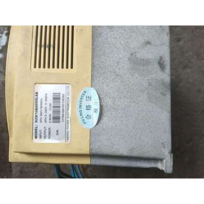富凌5.5千瓦变频器DZB70B0055L4A拆机，成色（议价）