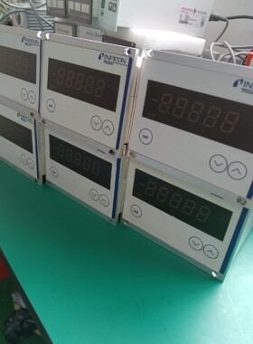 英福康PGD400真空计显示器出售，398-800成色新，功
