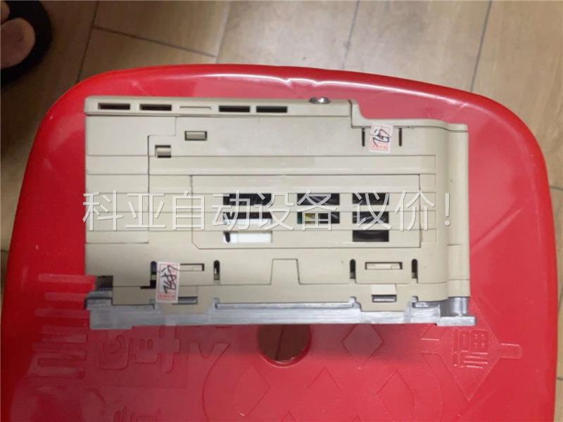 安川变频器 J1000 CIMR-JCBA0001BAA(议价)