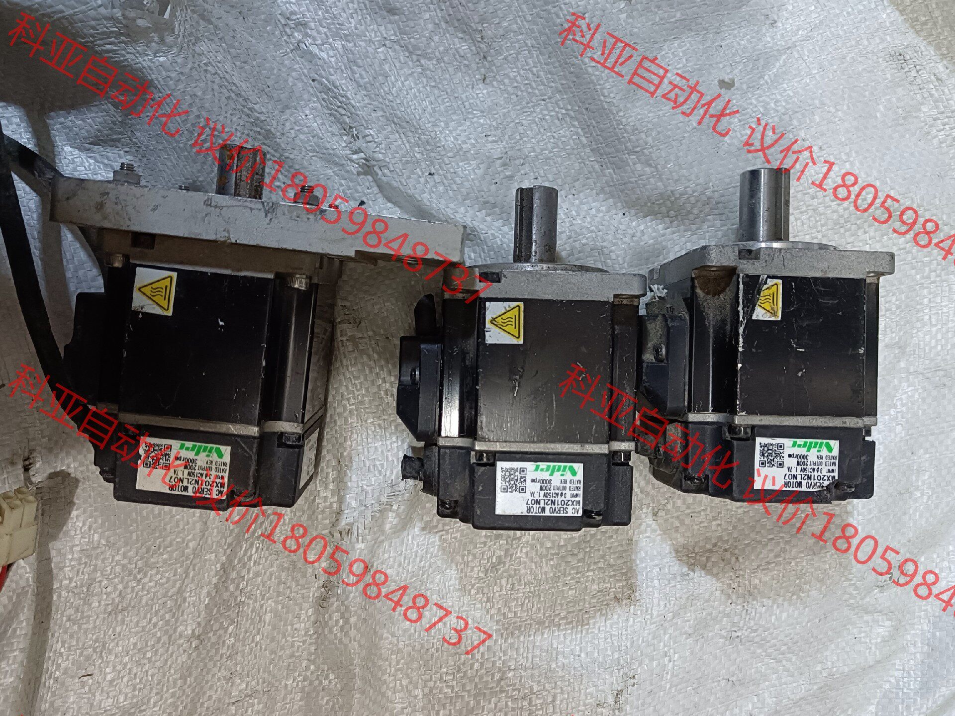 日本三协200W交流伺服电机MA201N2LN07实物拍摄如