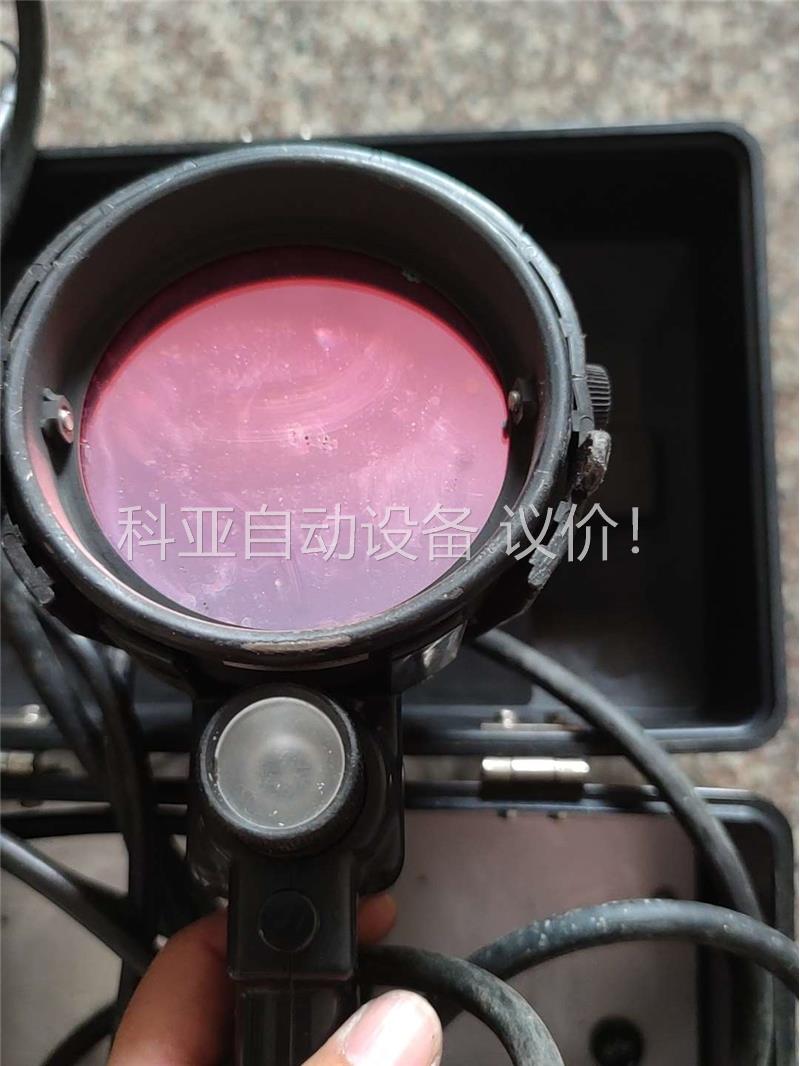 出售两台日本原装Marktec紫外线探伤灯，型号： D-10(议价)