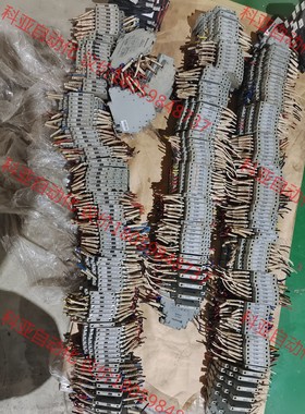 和利时隔离式安全栅 AMG1031两百片，AMG1051D一