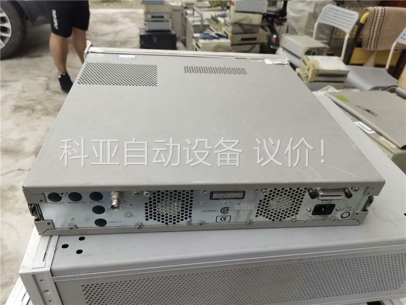 HP8110A脉冲信号发生器，成色，外壳破损，需要的私聊(议价)