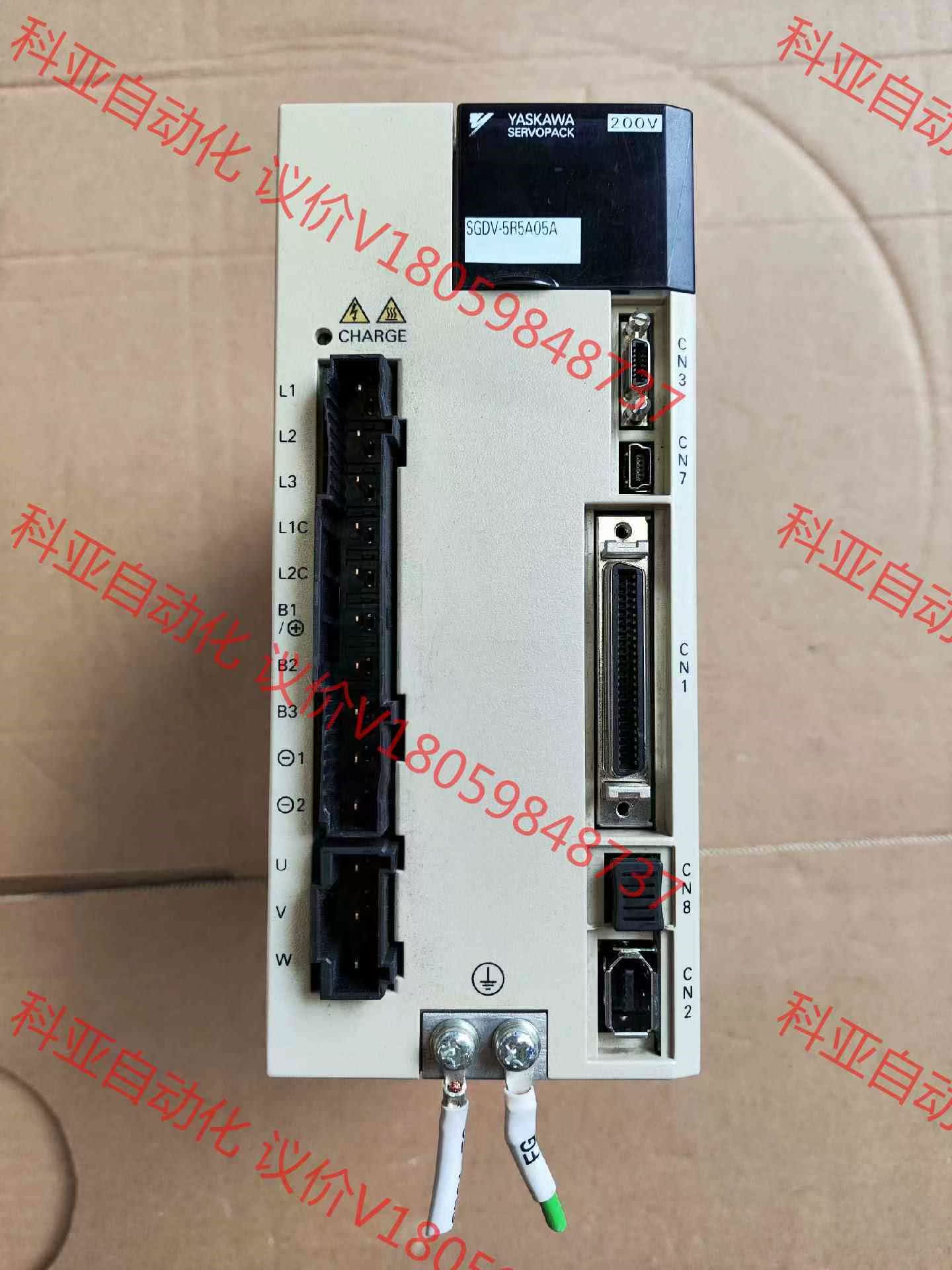 安川驱动器 SGDV-5R5A05A  750W（有两台）