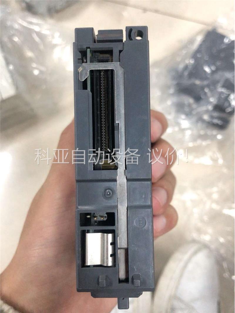 三菱Q系列PLC Q02CPU 有两个 400一个(议价)