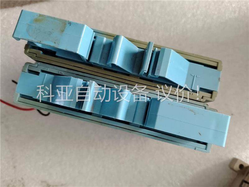 拆机妍华模块，ADAM－3112有2个交流输入模块。(议价)