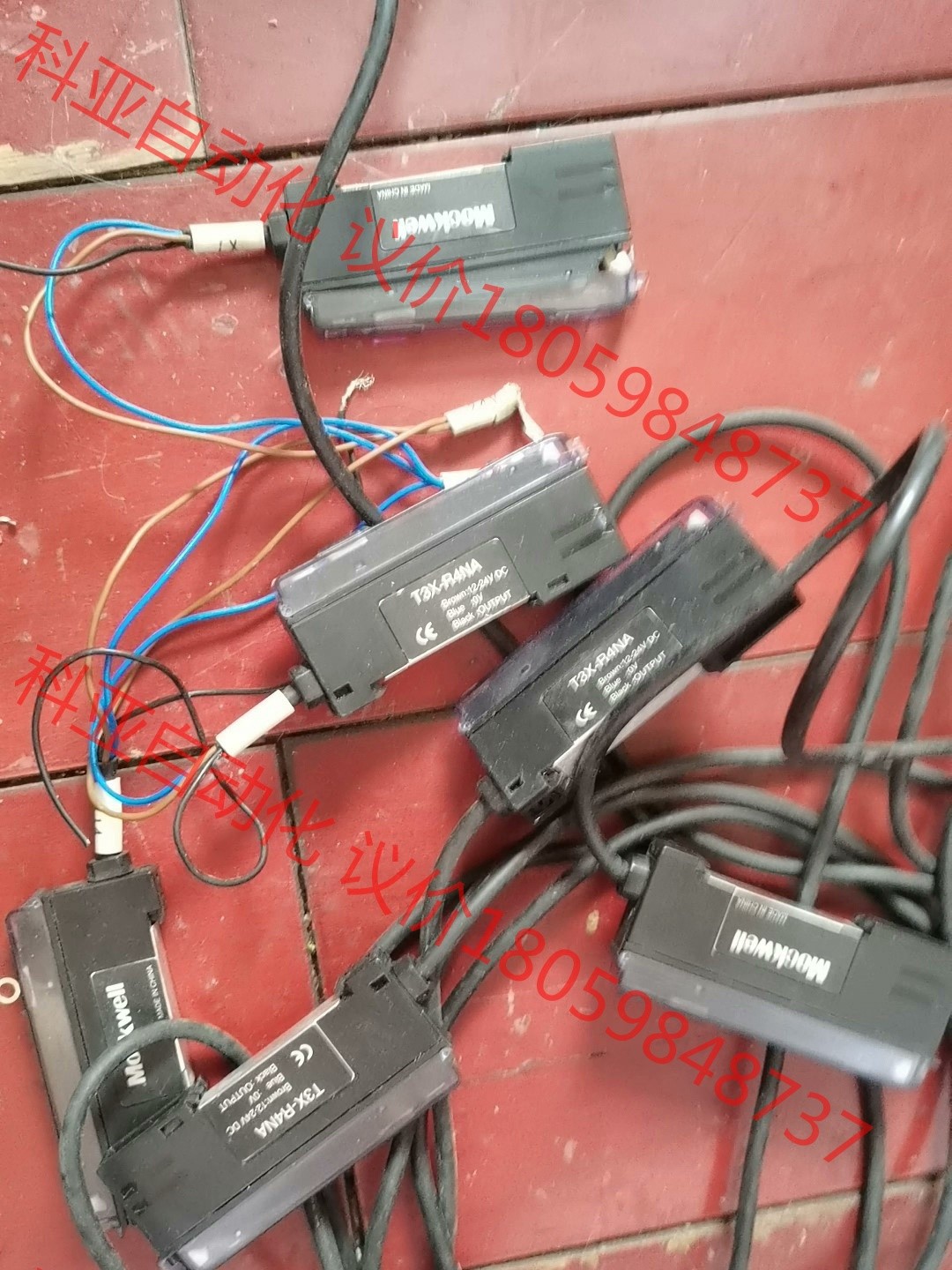 mockwell莫克韦尔NPN型光纤传感器T3x-r4na,