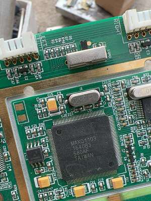 MAXQ1103 有几十片(议价)