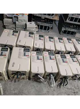 安川G7变频器C1MR一G7B45P5 一5,5Kw（议价）