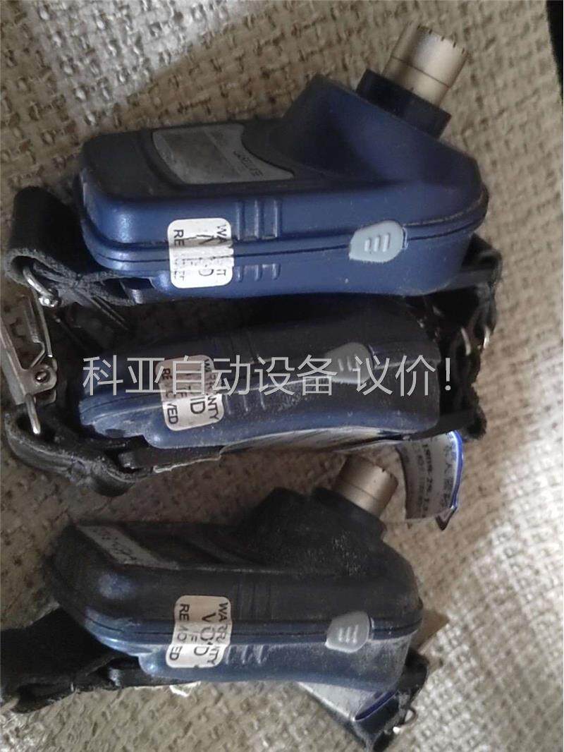 casella cel-35x四个打包。没有充电器。无法(议价)