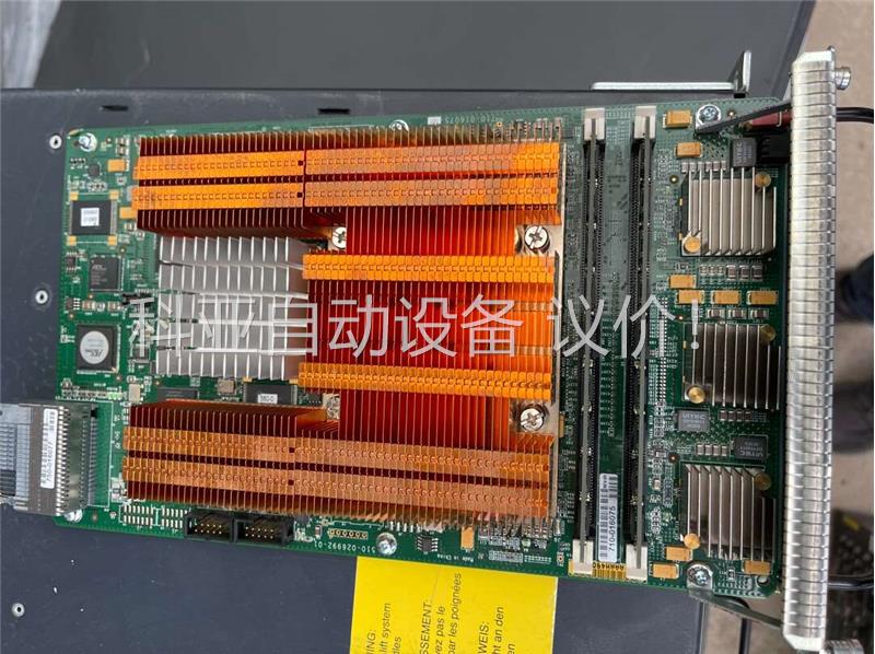SRX3K-SPc-1-10-40瞻博模板,标签是本人拆开,(议价)