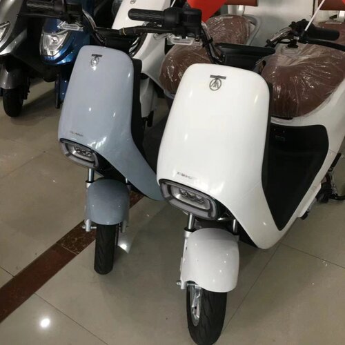 爱玛麦度M362电动车外壳前围前泥板中边条侧板大灯后泥板原厂配件