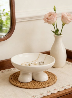 侘寂风陶瓷几何高脚收纳摆件