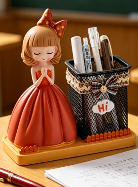 儿童节礼物可爱少女笔筒摆件