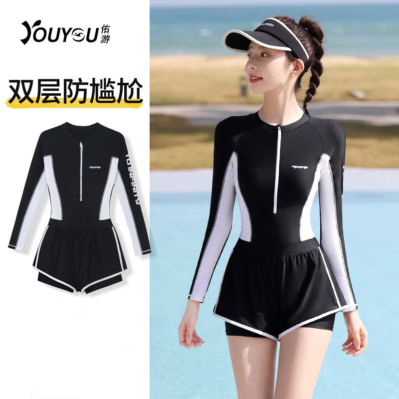 泳衣女款2026新款遮肚显瘦连体长袖平角游泳馆保守泡温泉专业泳装