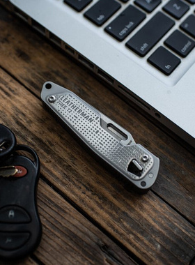 Leatherman莱泽曼FREE T4T2多功能组合工具刀磁性结构应急装备EDC