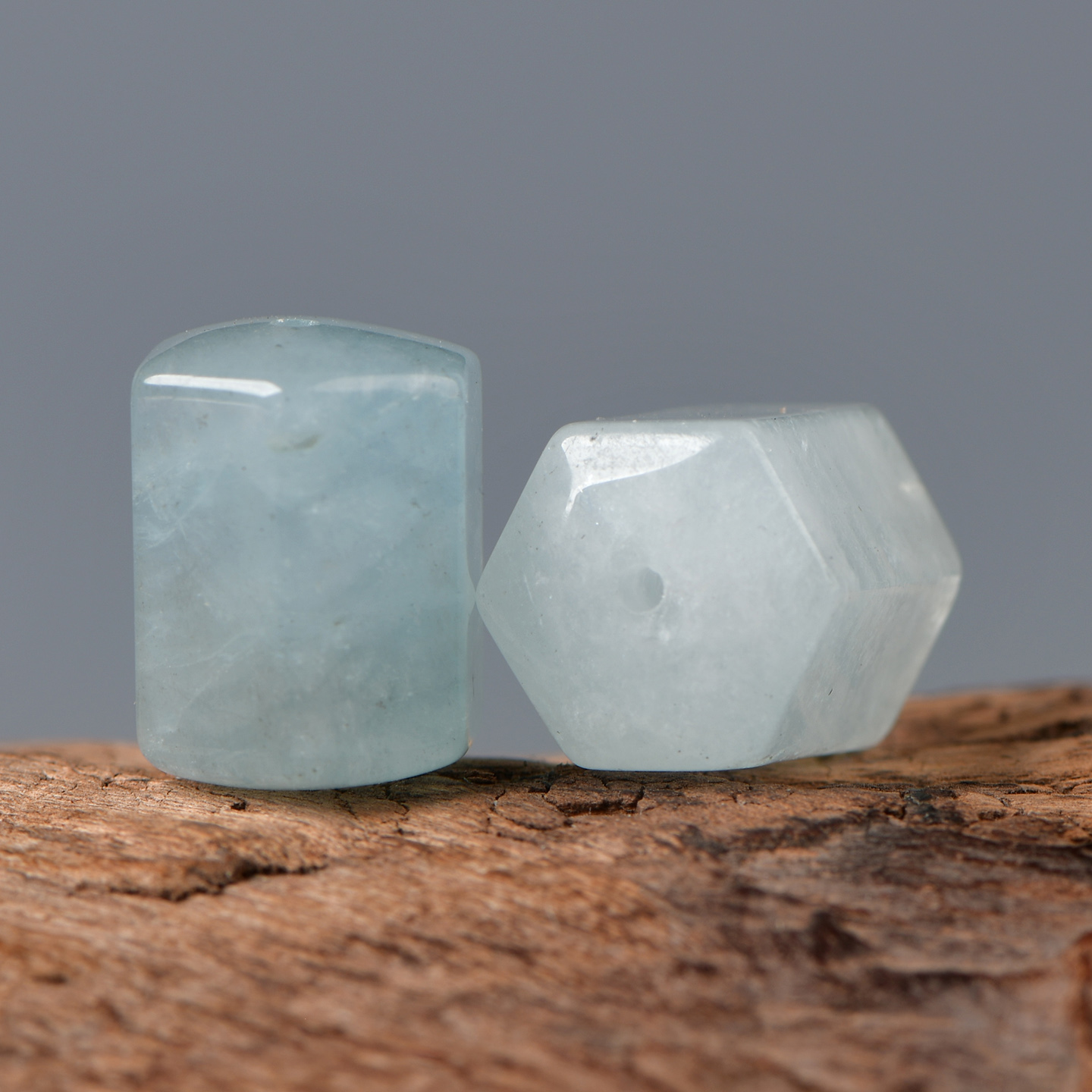 天然水晶海蓝宝蓝天白云六棱桶珠