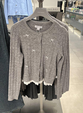 UR国内2026春季女装都市立体蝴蝶结珠花针织开衫UYU960040