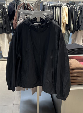 UR国内2025春季男装城市户外休闲抽绳连帽夹克外套UMY150003
