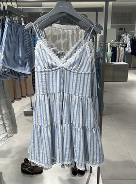 UR国内2025春季女装拼接蕾丝撞色条纹V领吊带连衣裙UYL750025