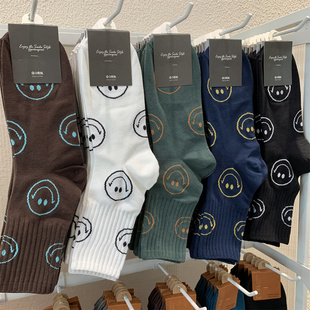 韩国ggorangnae秋季 男袜东大门街头笑脸束腰运动棉质中筒袜子 新款