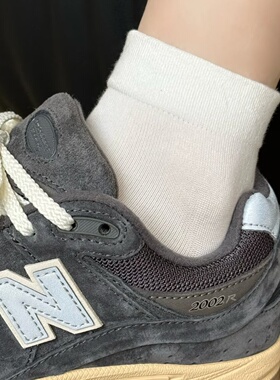 黑白色系女袜子春夏新款棉质透气纯色无骨月子袜搭配小皮鞋短筒袜