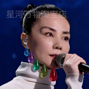 2026春晚王菲同款耳环洗衣凝珠耳坠耳环女透明球体耳饰现货耳钉女