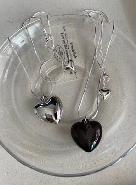 亚克力爱心吊坠项链简约风高级感