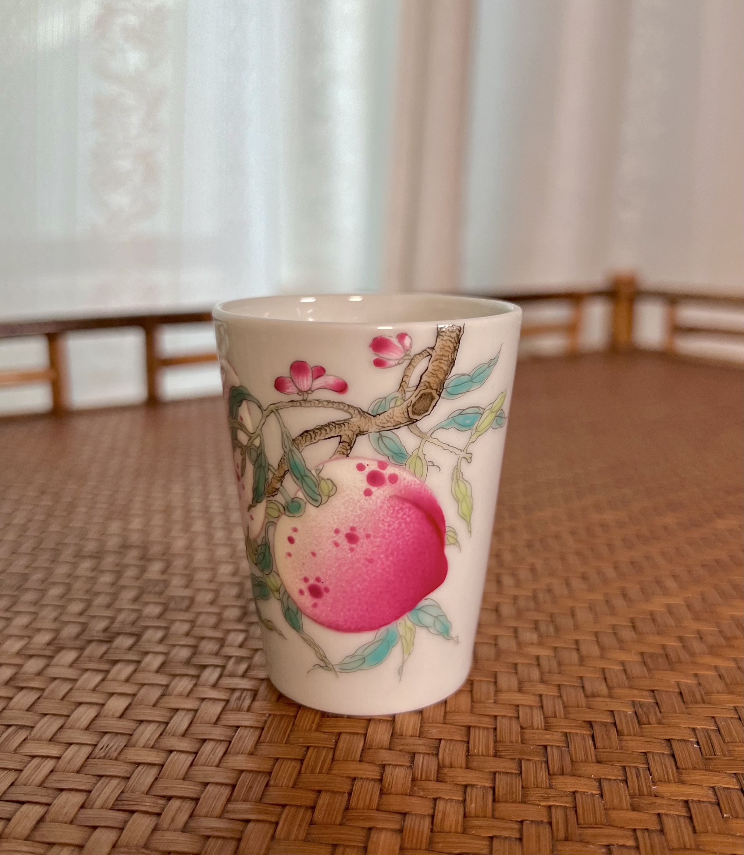 见欢集 粉彩寿桃福寿康宁直口闻香杯 主人杯 景德镇陶瓷礼品