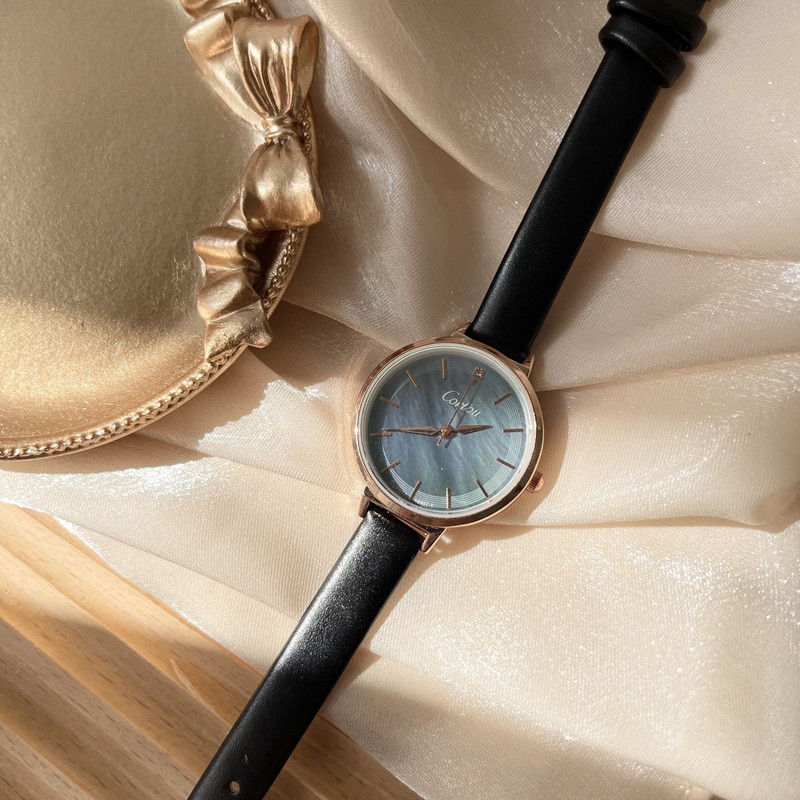 夏季新款手表学生ins风简约气质轻奢幻彩镜面贝母石英表女款小众