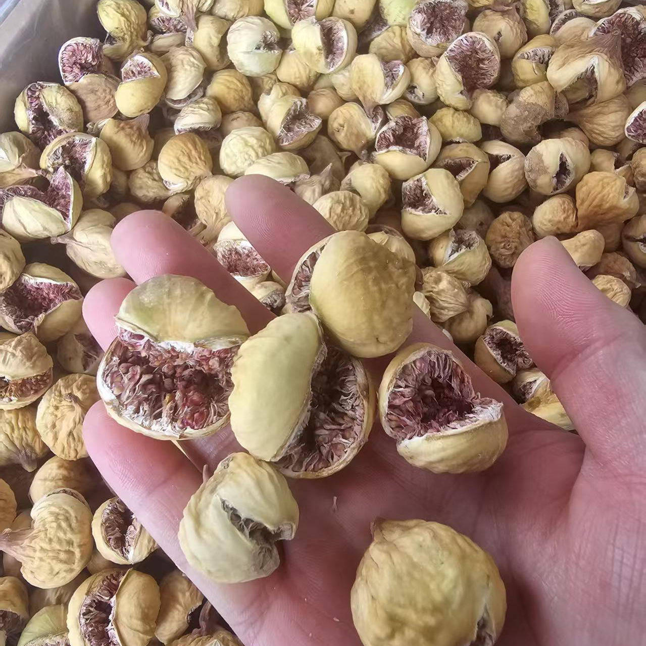 新疆特产8A级开口无花果干特级无添加自然风干煲汤泡水孕妇干果