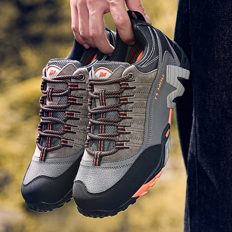 新款跨境户外登山鞋男女情侣真皮防水防滑徒步鞋低帮大码男运动鞋