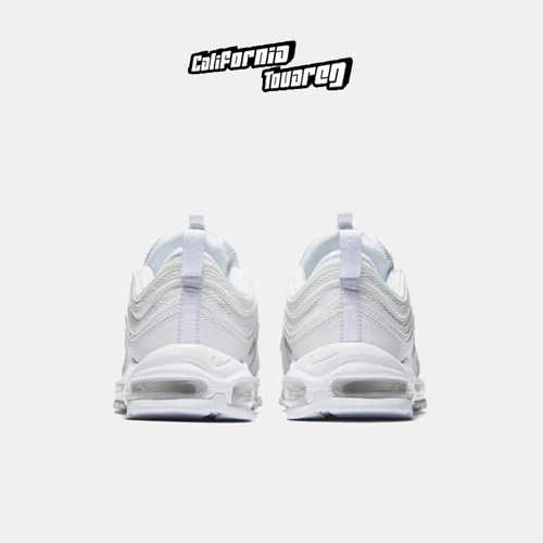 Nike, демисезонный кушон, пуля, спортивная обувь, 2022