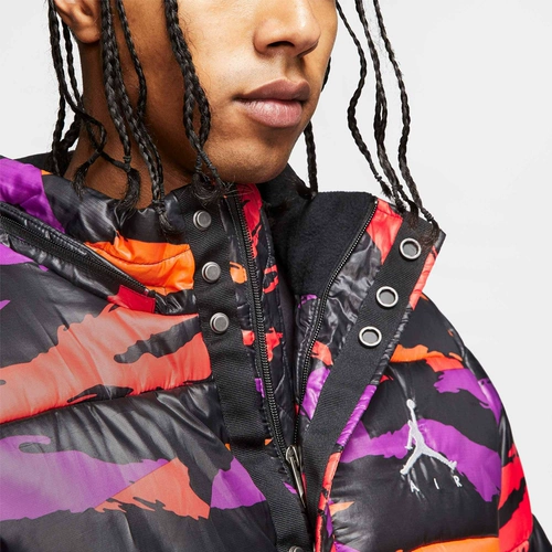 Nike, демисезонная короткая куртка, пуховик